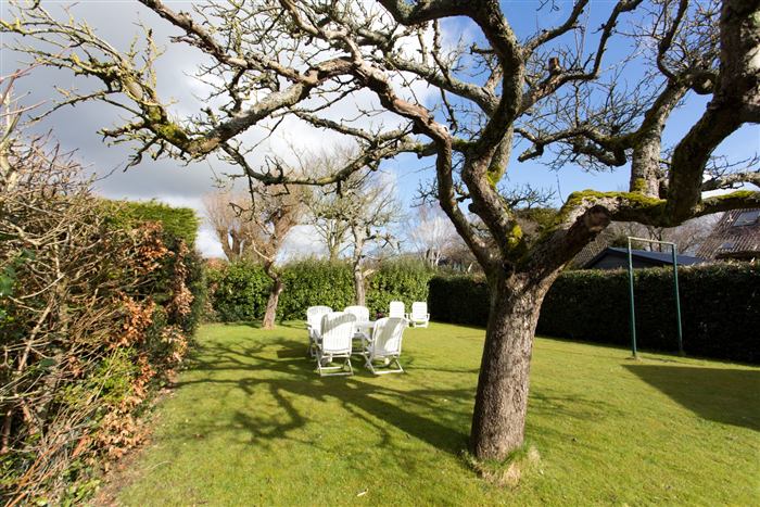 Tuin en buitenkant van het vakantiehuisje