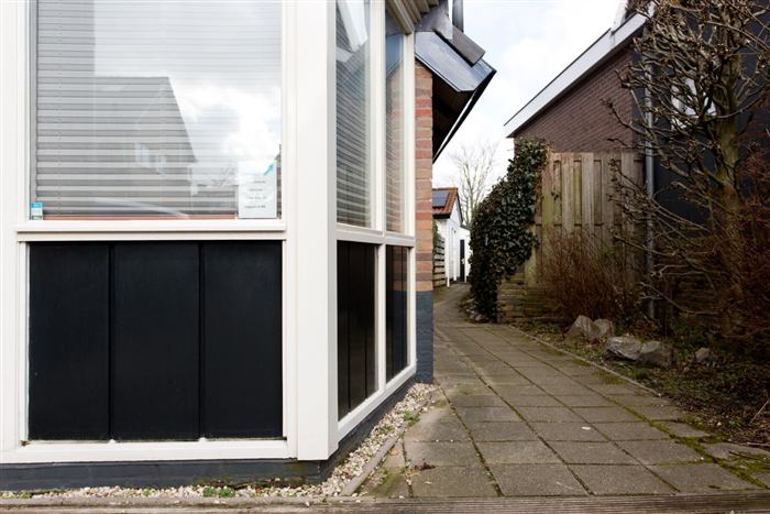 Tuin en buitenkant van het vakantiehuisje
